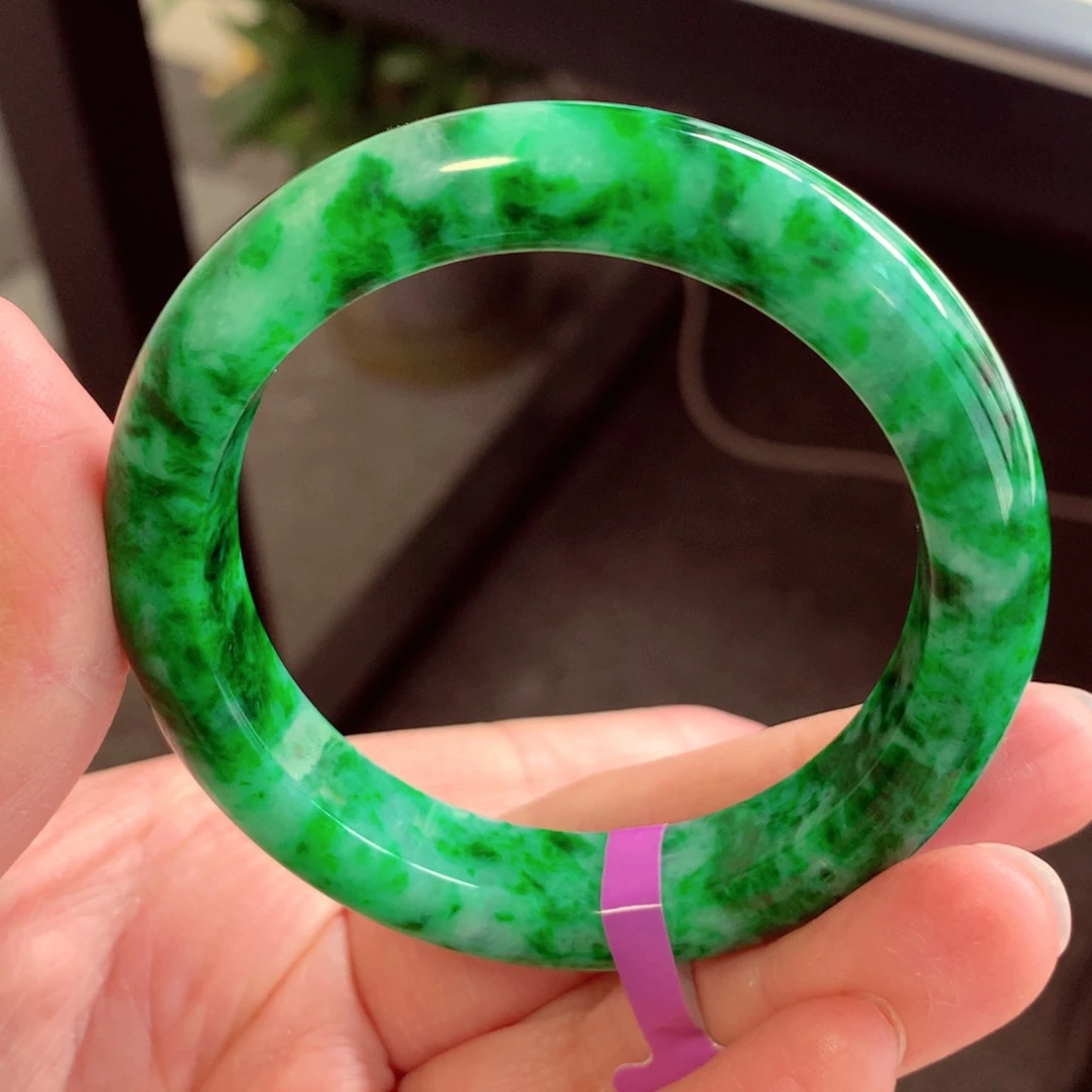 翡翠手镯未镶嵌缅甸翡翠