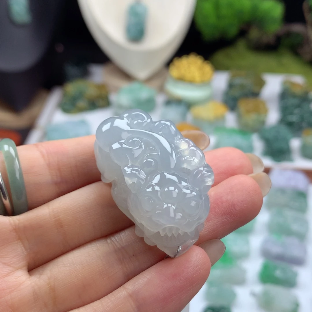 翡翠未镶嵌颈饰A28 白月光含珠貔貅