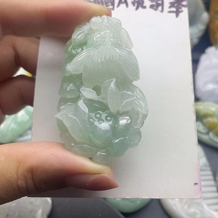 翡翠未镶嵌颈饰天然翡翠