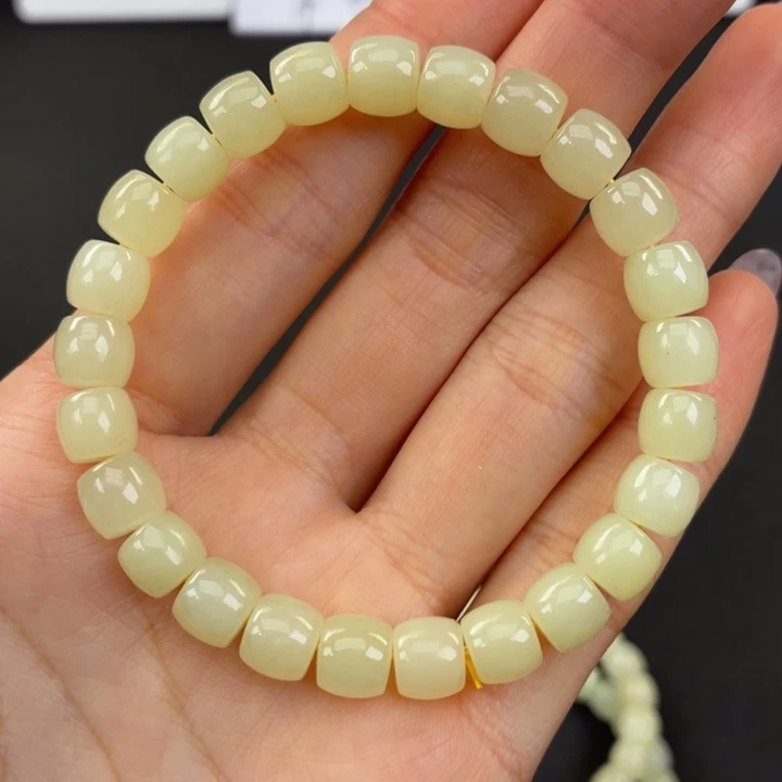 未镶嵌手镯和田玉卡7-8新疆奶黄包