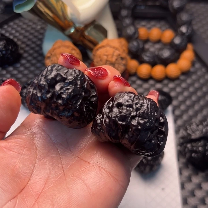 文玩核桃蛤蟆42尺寸