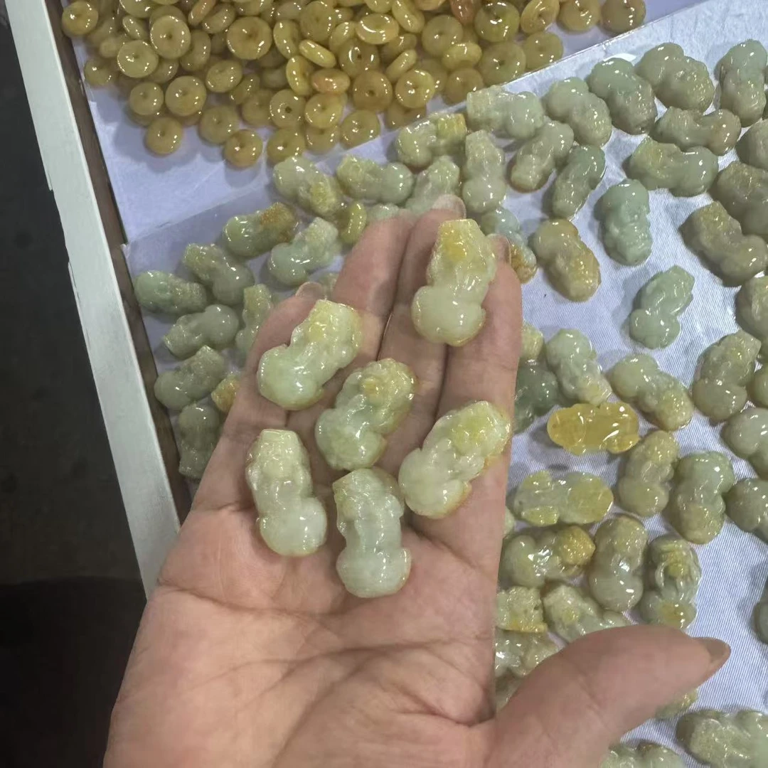 天然a货翡翠黄翡貔貅吊坠-c350—多样性发一件