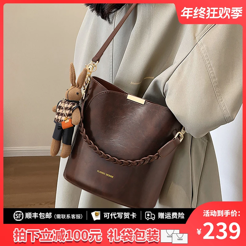 Viney真皮包包女斜挎水桶包复古腋下单肩包生日圣诞礼物送女生