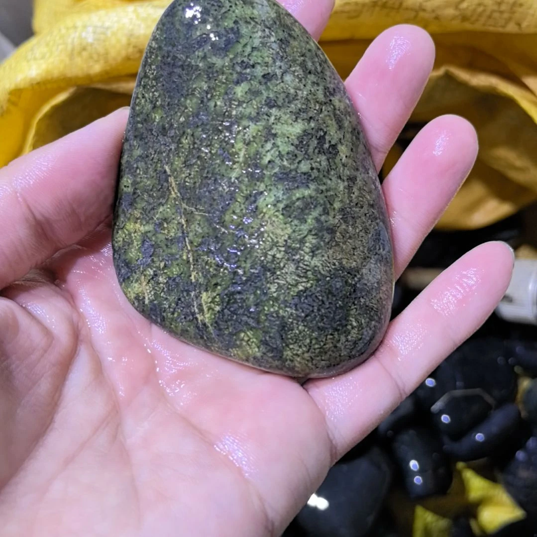 凤***槃有机玻璃藏玉药王石原石刮痧板一个