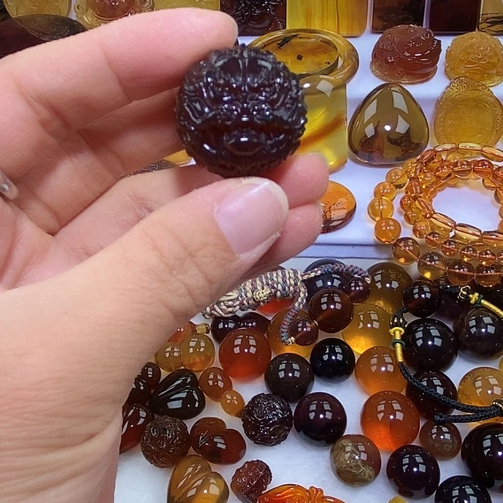 琥珀未镶嵌吊坠(不含链)天然缅甸琥珀紫罗兰龙珠