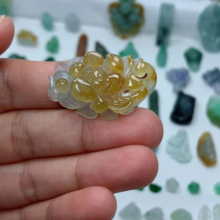 翡翠未镶嵌吊坠(不含链)