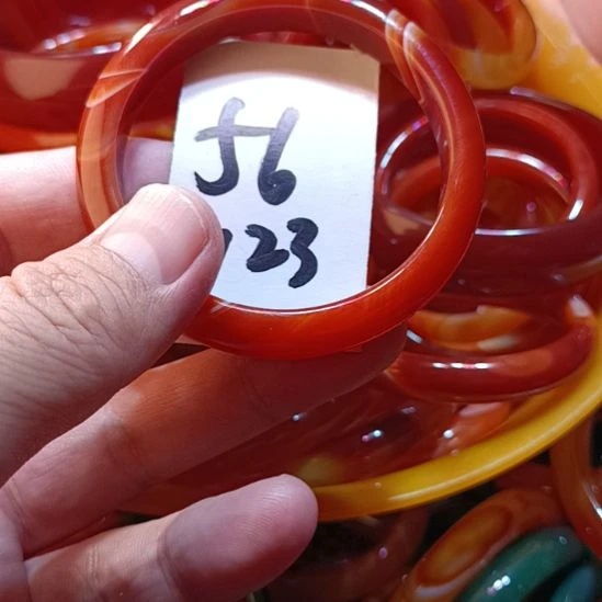玛瑙/玉髓未镶嵌手镯