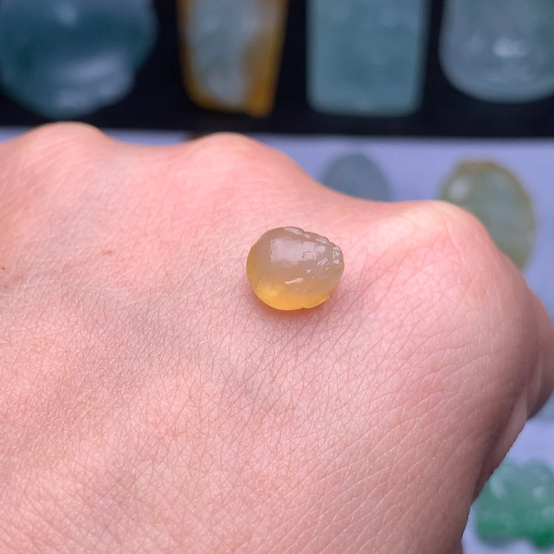 定制翡翠未镶嵌金蟾