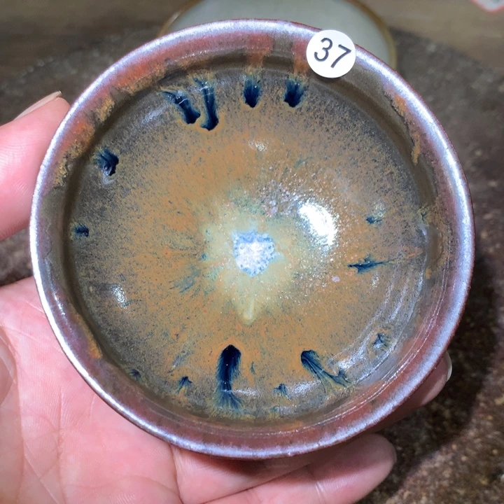 茶盏细看这支公屏上说37