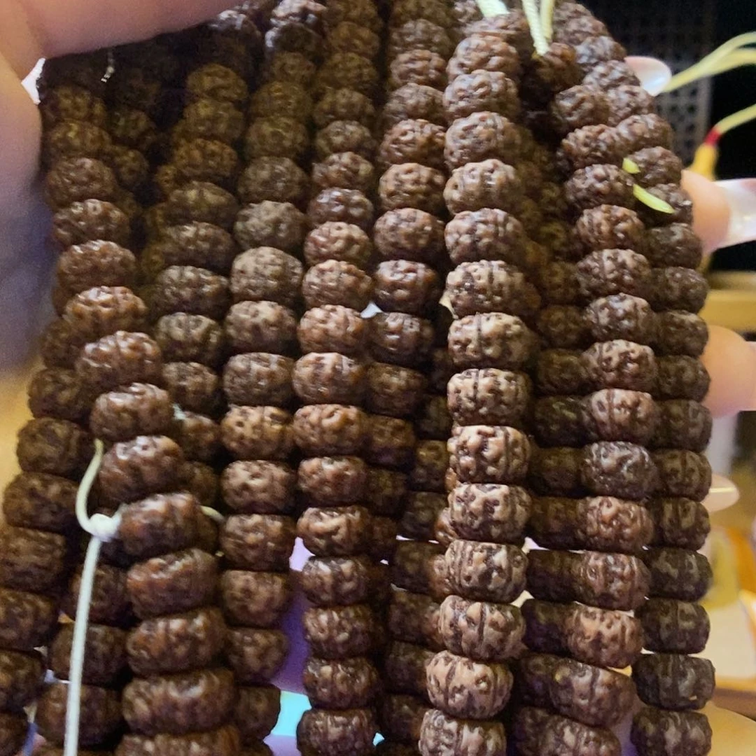 吊坠金刚菩提龙切树王9+mm