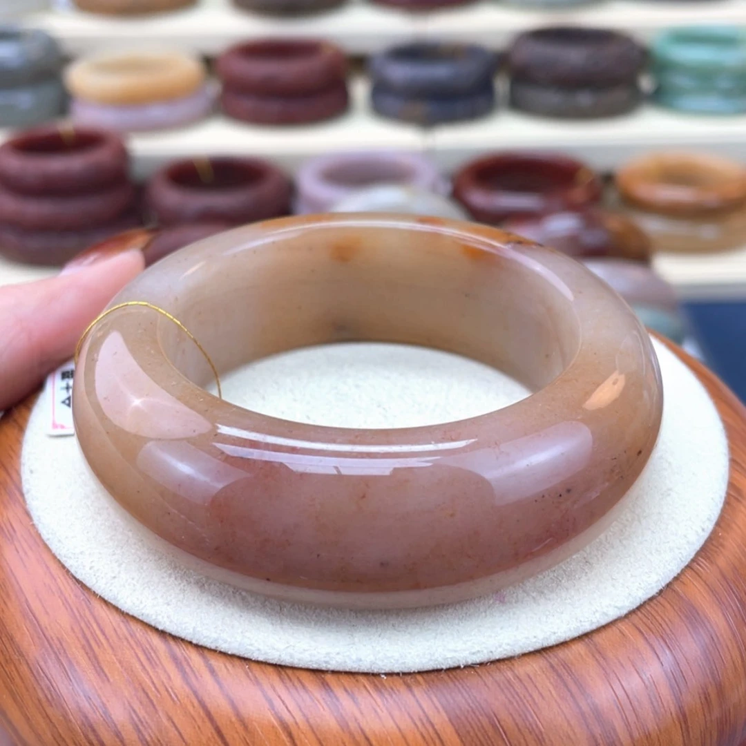 【闪购商品】石英质玉手镯未镶嵌