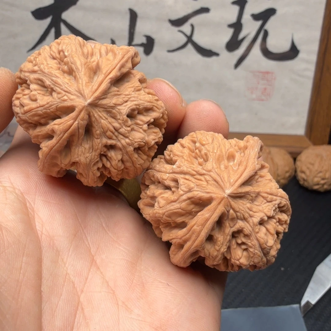 @***e吊坠文玩核桃43原装粗筋