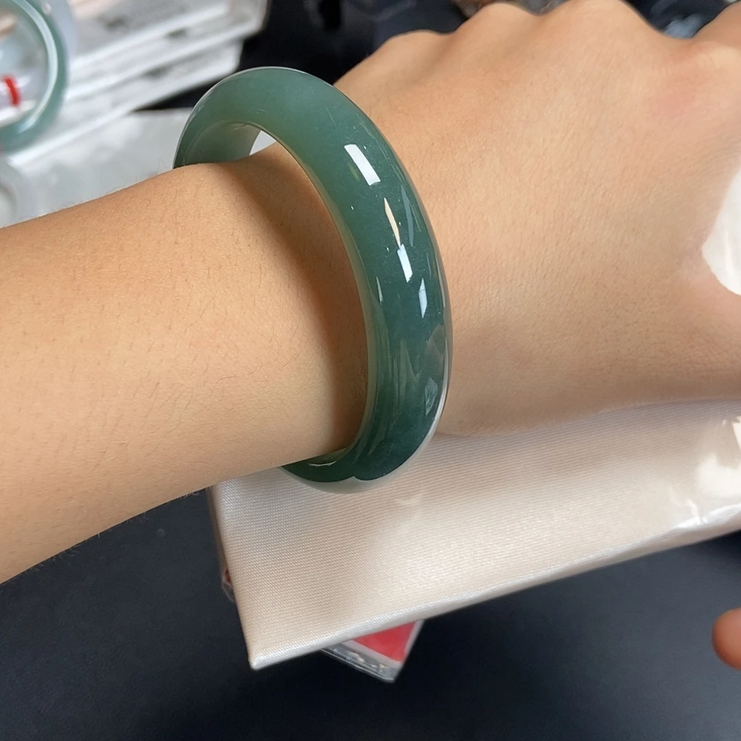 未镶嵌手镯翡翠天然缅甸翡翠