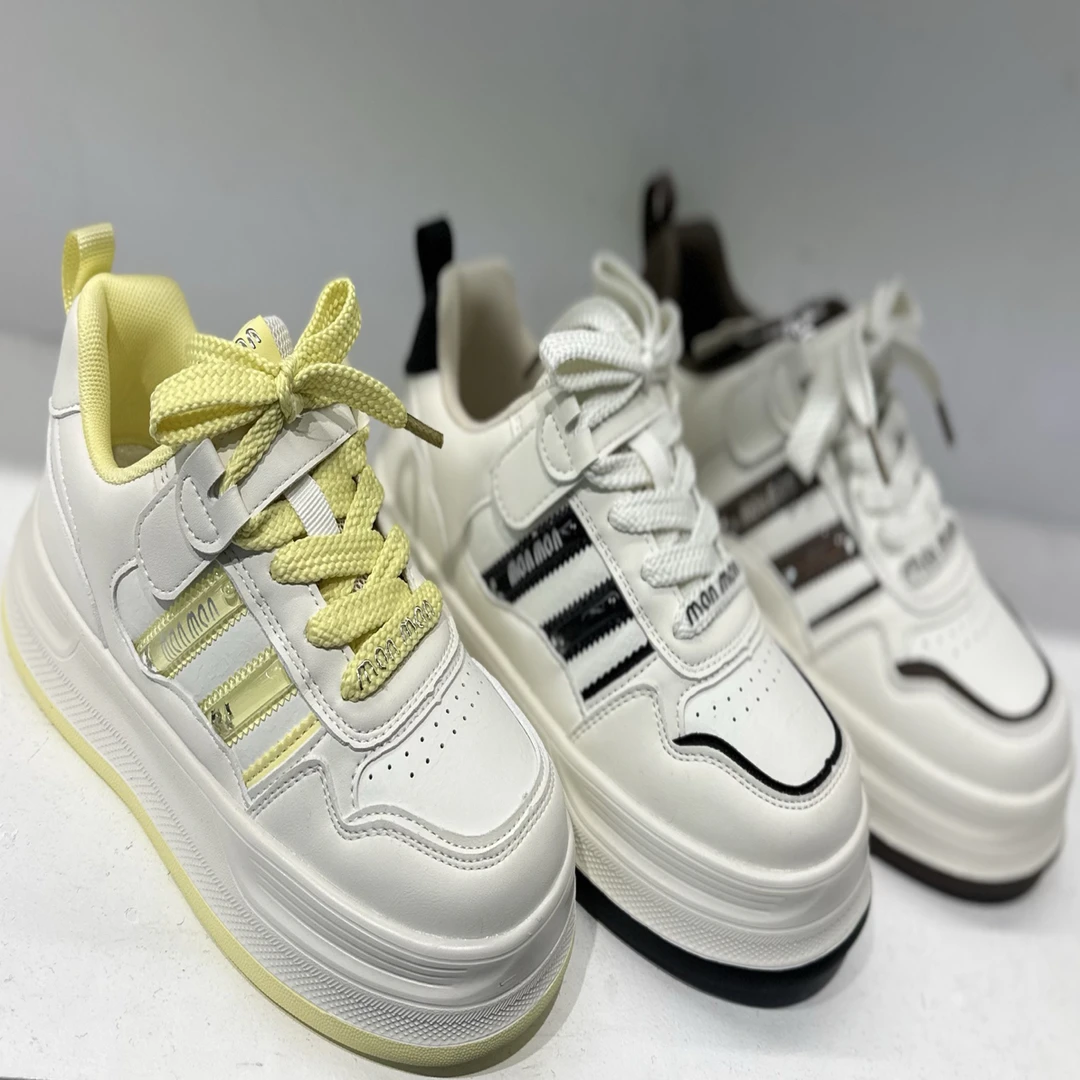 女童鞋子2025新款秋季儿童时尚软底男童中大童轻便透气小白板鞋