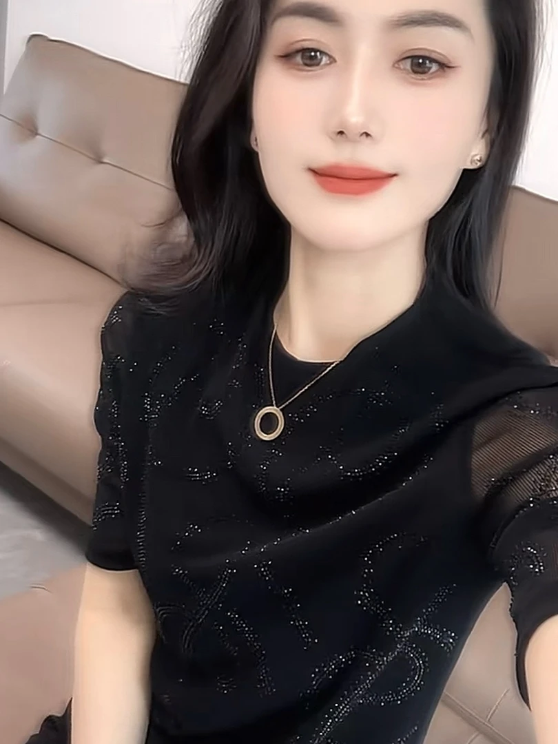 5分袖针织满钻上衣显瘦气质洋气夏季潮流修身镶钻