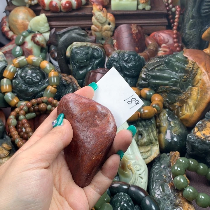 岫岩河磨玉（透闪石质玉）把件未镶嵌