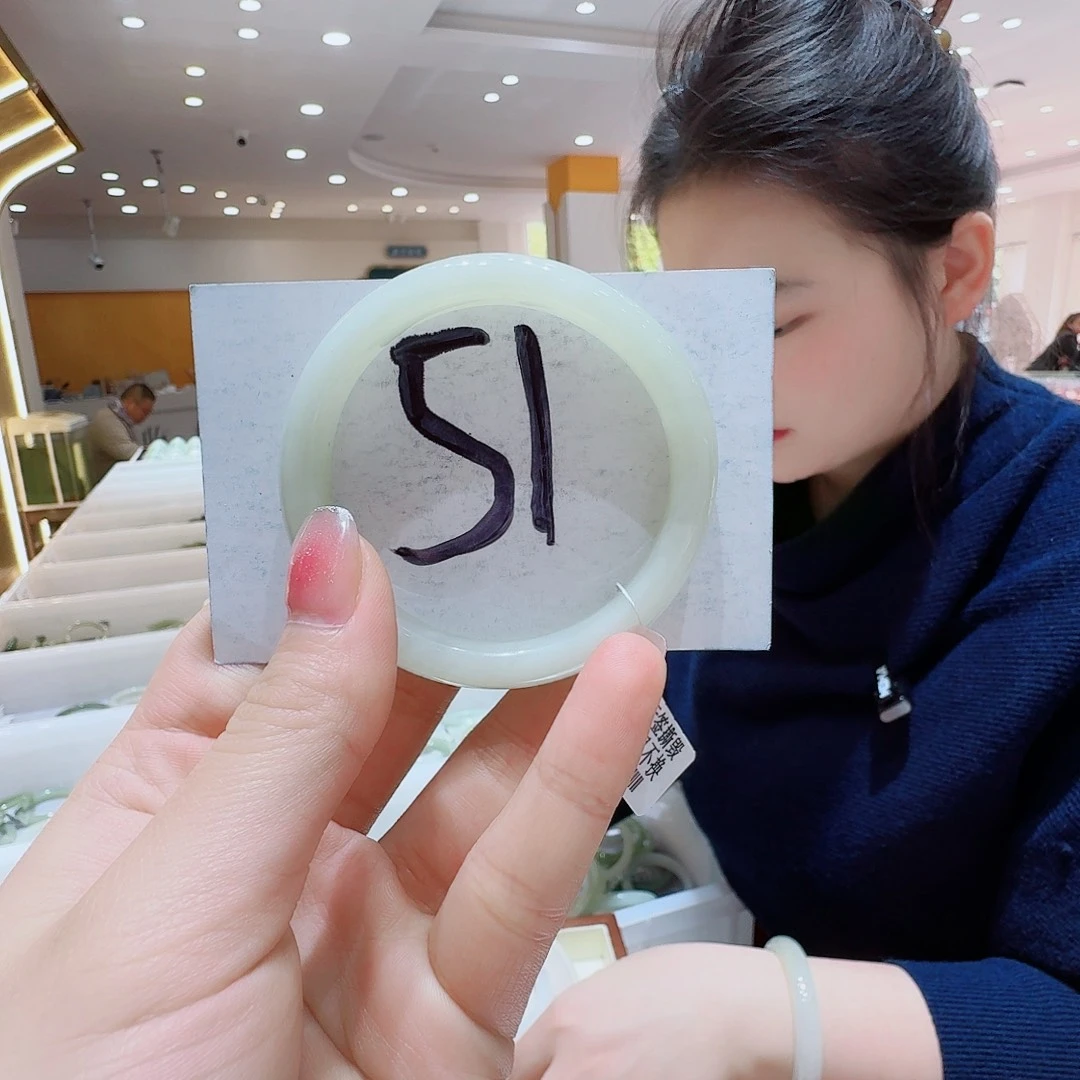 和田玉未镶嵌手镯241