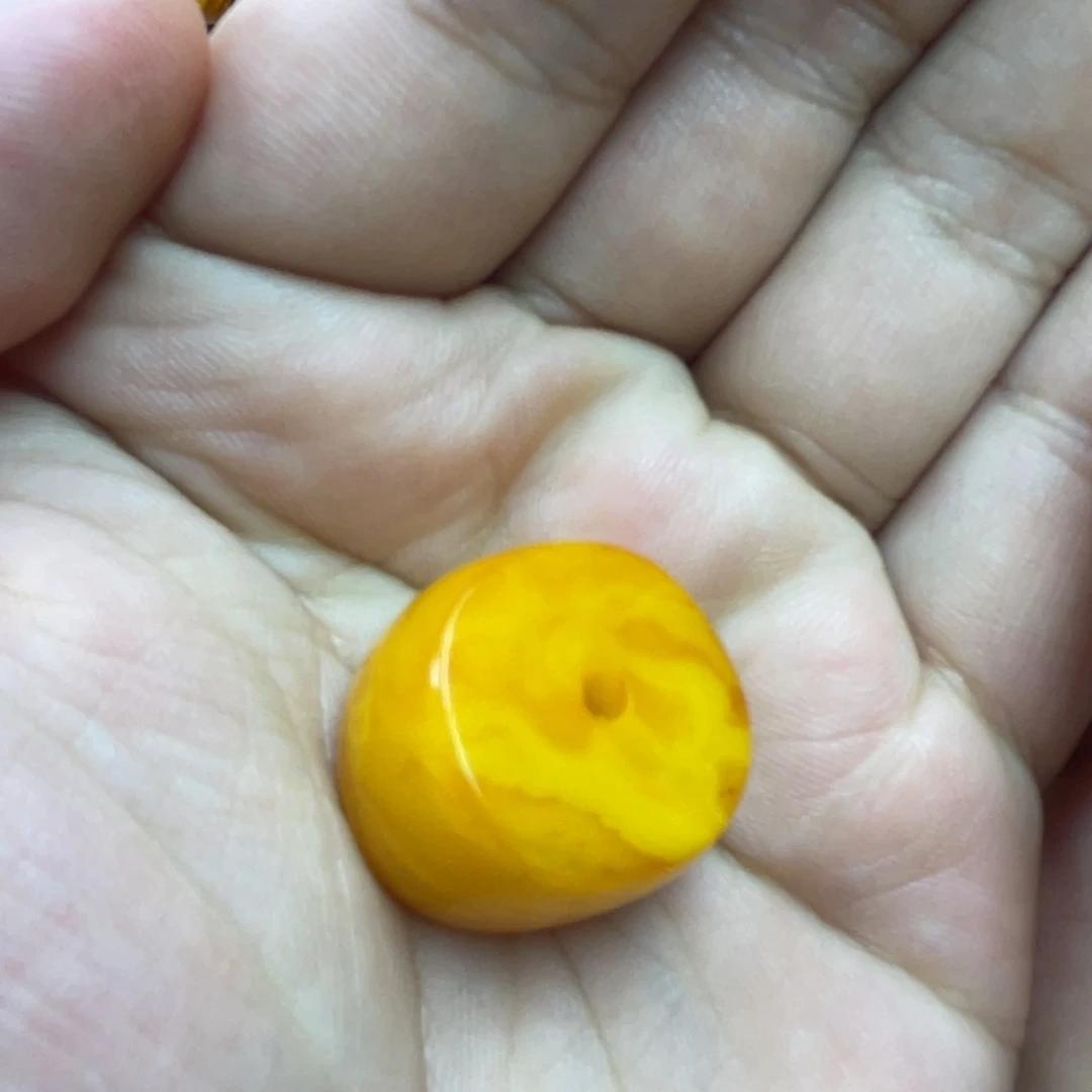 蜜蜡未镶嵌吊坠(不含链)