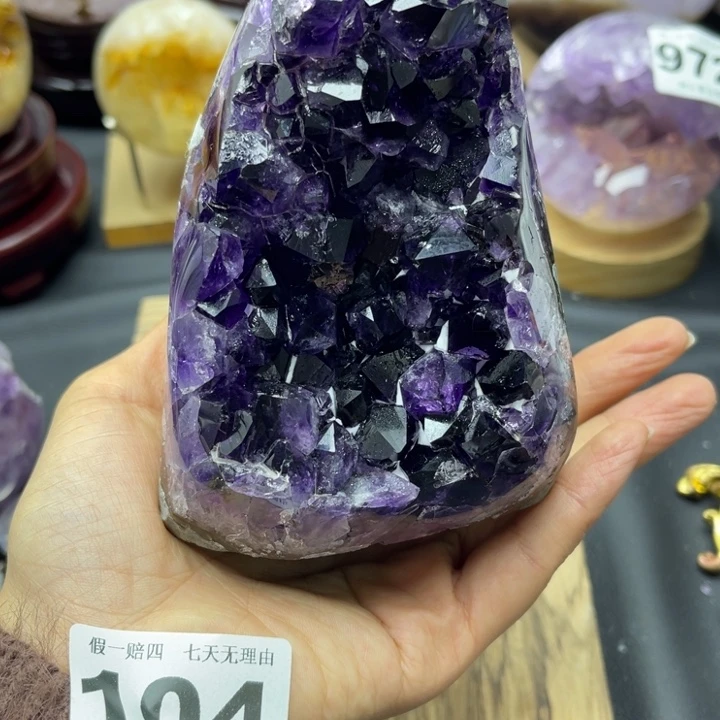 紫晶大型摆件（非配饰）未镶嵌