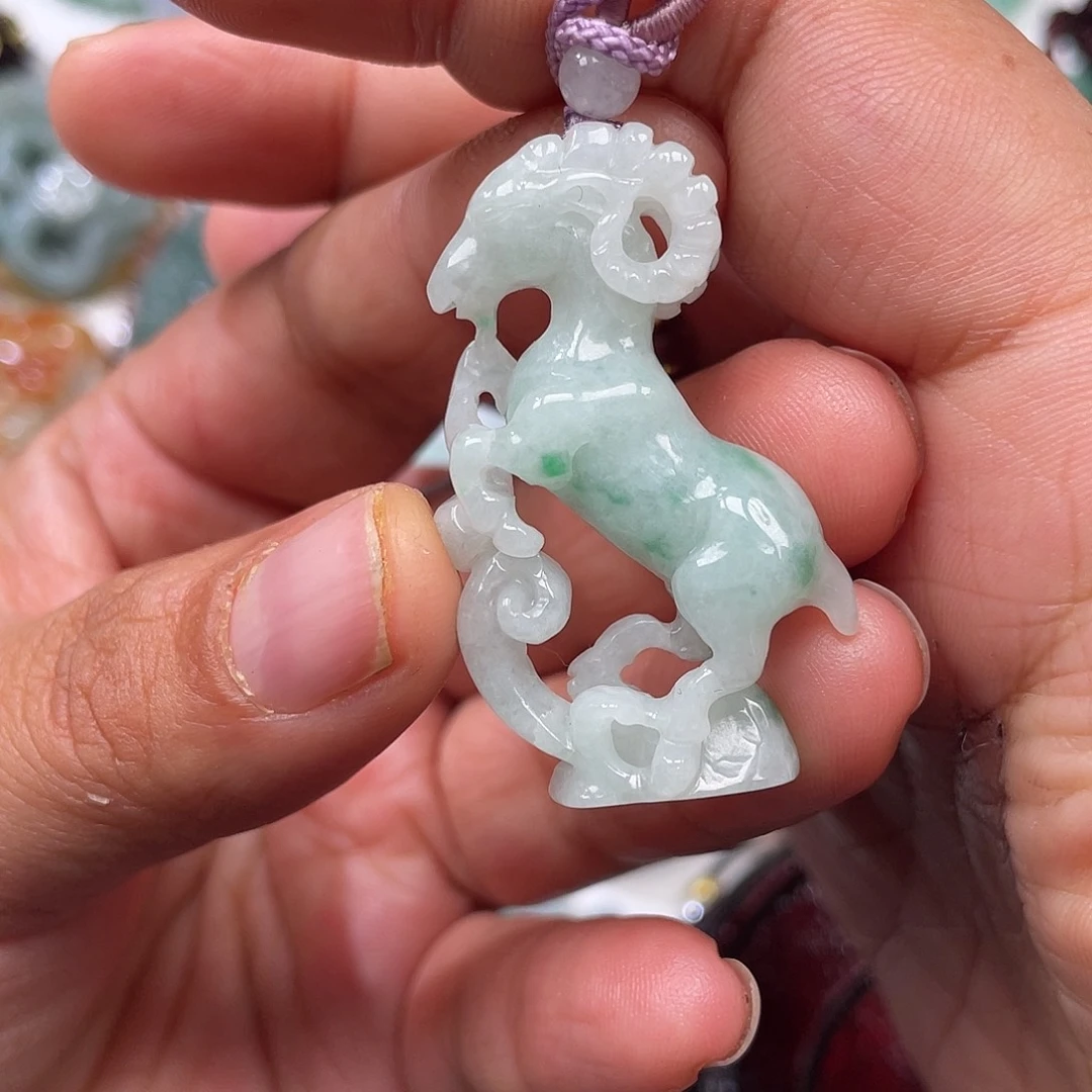 颈饰未镶嵌翡翠翡玉缘翡翠