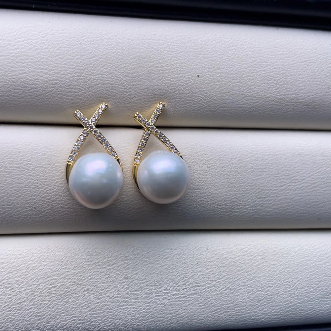 未镶嵌淡水珍珠耳饰