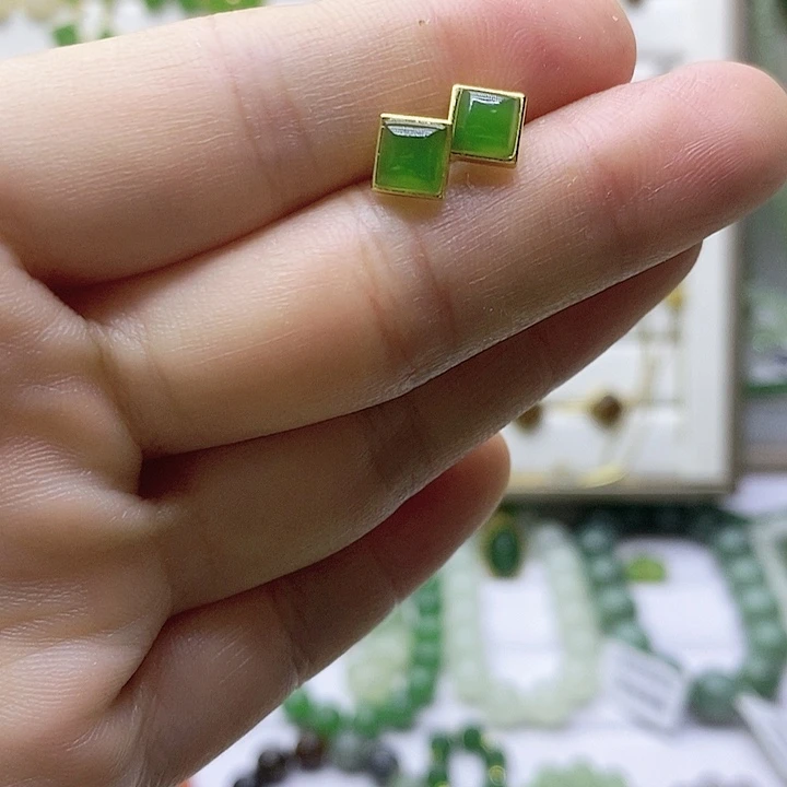 和田玉银S925镶嵌耳饰