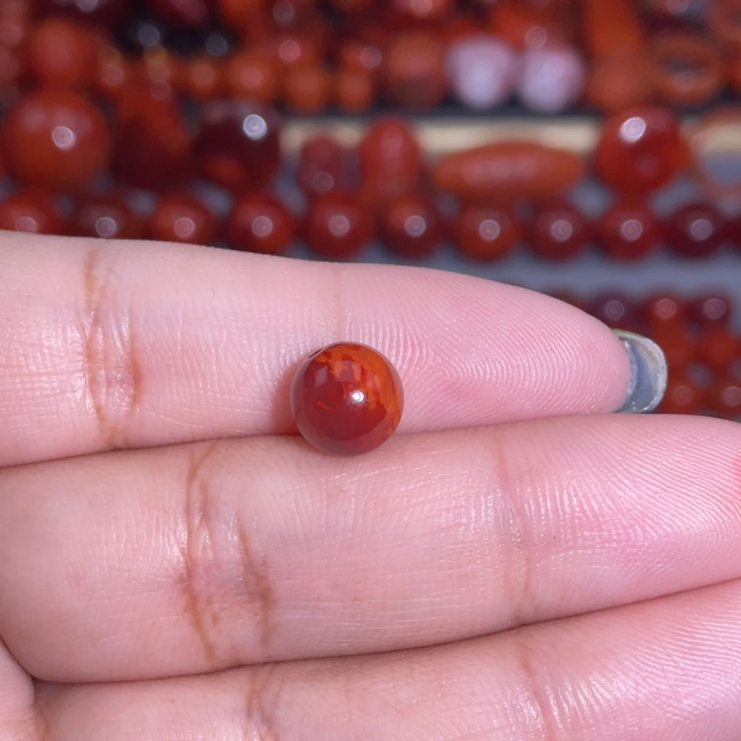 南红玛瑙未镶嵌川料火焰圆珠卡8.7