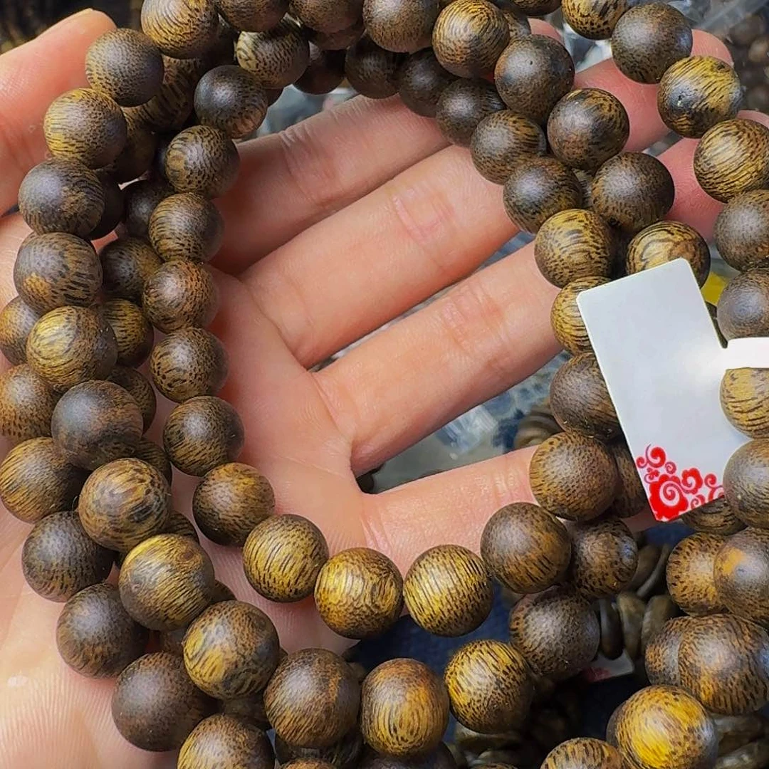 沉香手串东*卡九圆珠40克