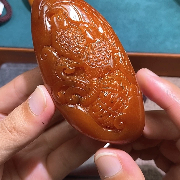 俗***气颈饰未镶嵌和田玉