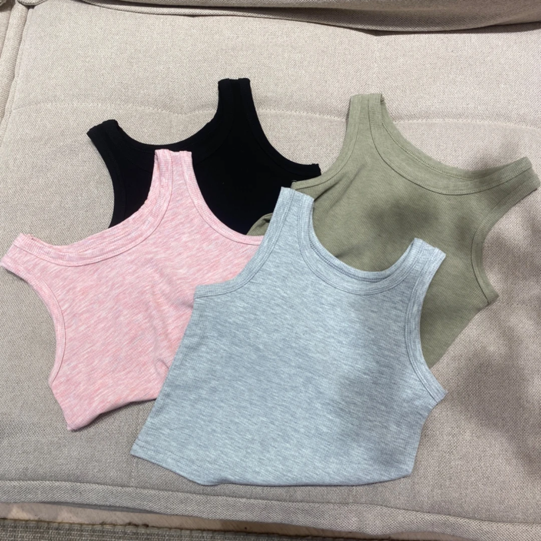 25035【具有】韩系坑条简约背心