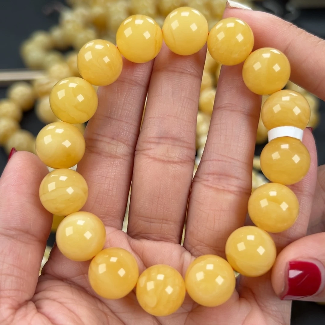 琥珀未镶嵌手链23.4克