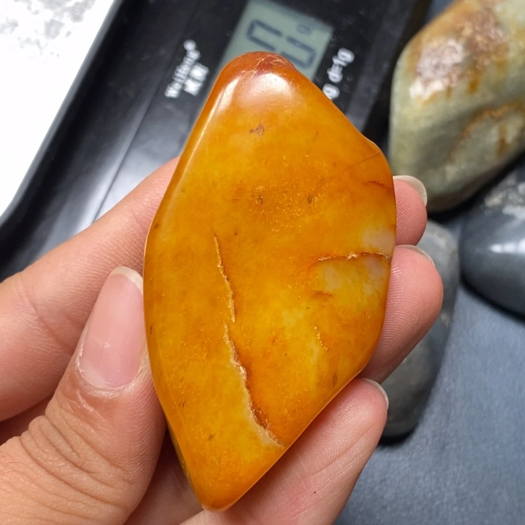 和田玉（糖玉）未镶嵌挂件