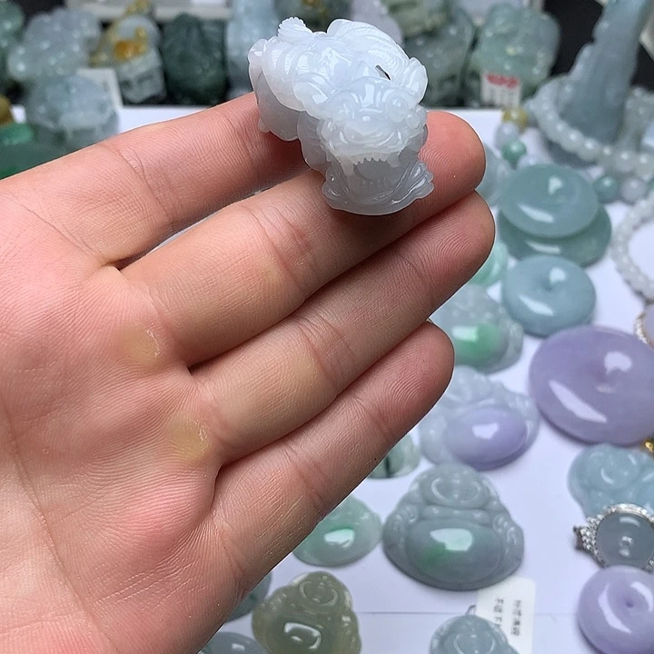 翡翠未镶嵌颈饰天然翡翠