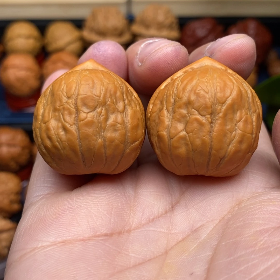 文玩核桃把件手捻门墩石