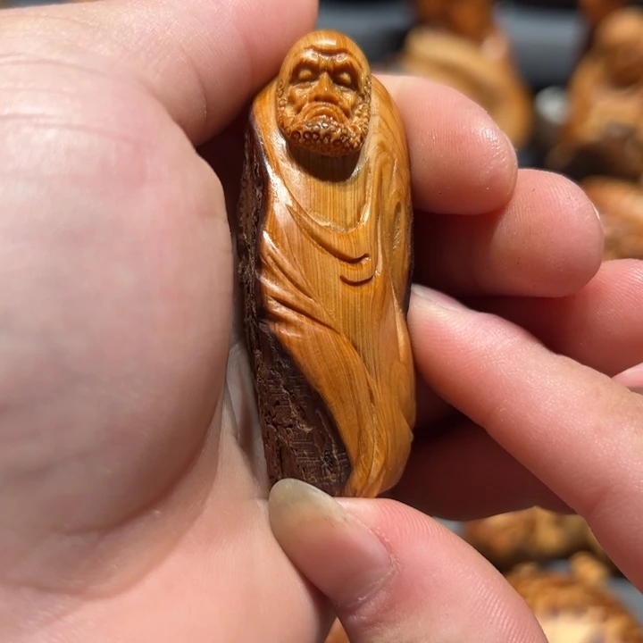 柏木（崖柏）点点关注，感谢