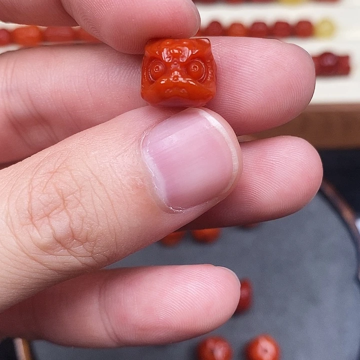未镶嵌888南红玛瑙