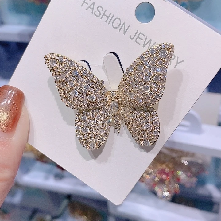 锆石铜合金蝴蝶胸针