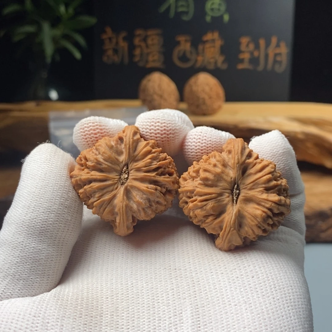 九***聂吊坠文玩核桃哈哈