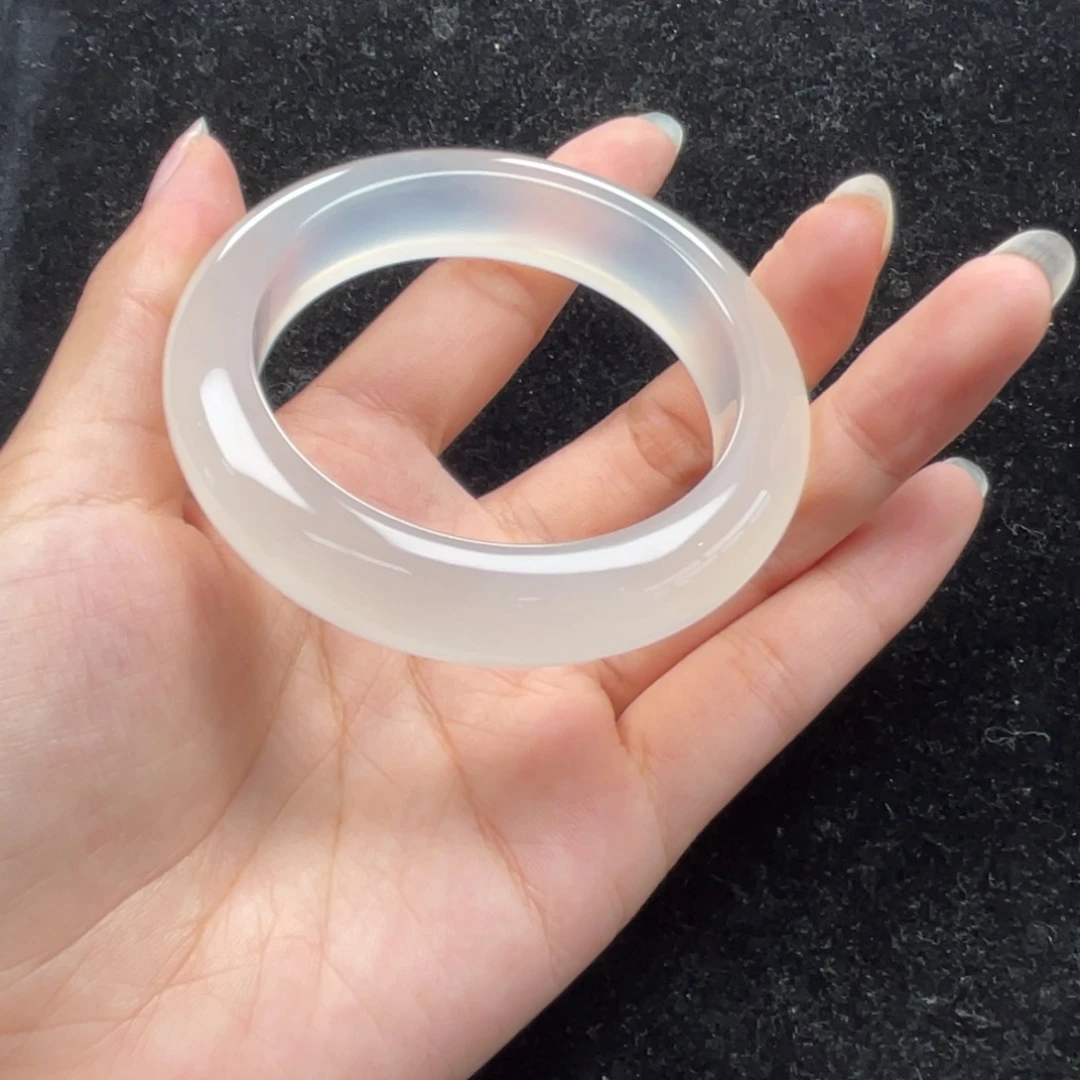 手镯玛瑙/玉髓未镶嵌