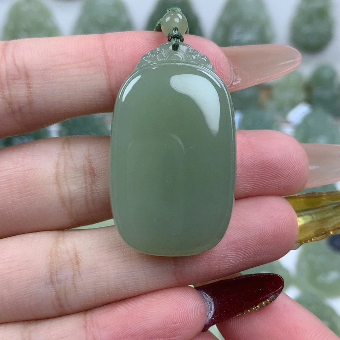 【闪购商品】颈饰未镶嵌和田玉