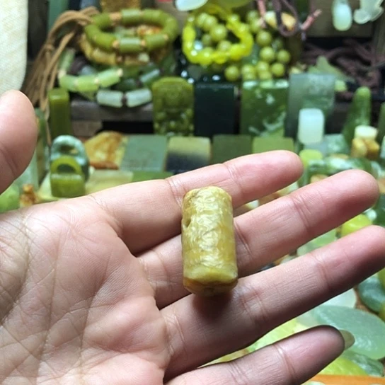 未镶嵌岫玉吊坠用****5