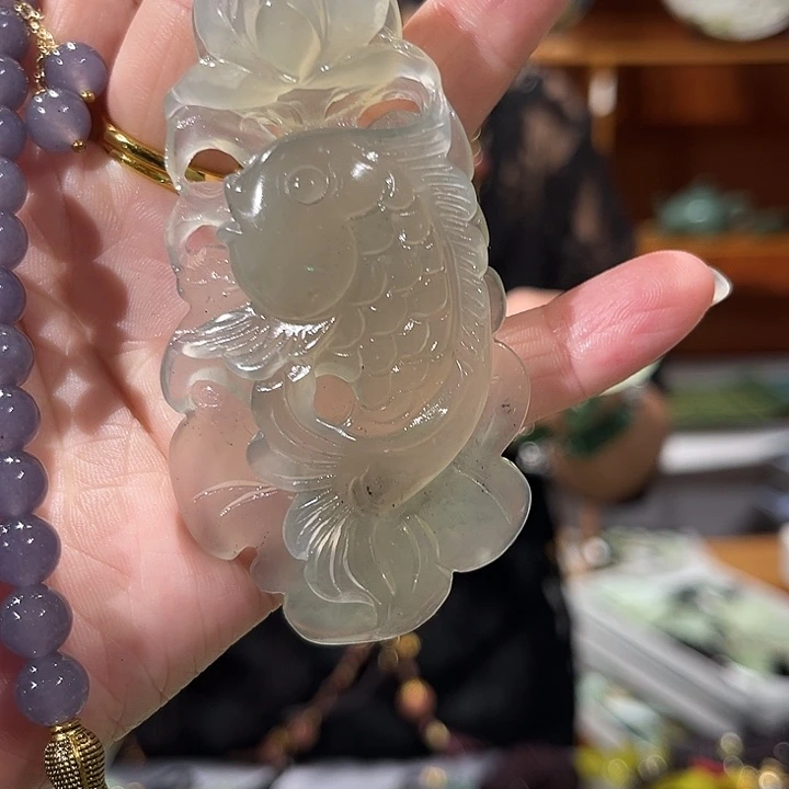未镶嵌岫玉毛衣链