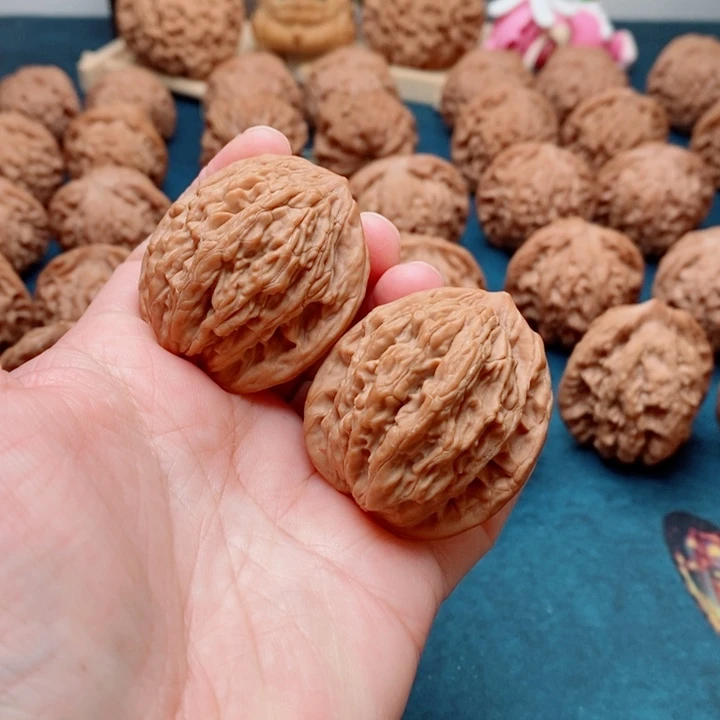 文玩核桃把件麦虎37