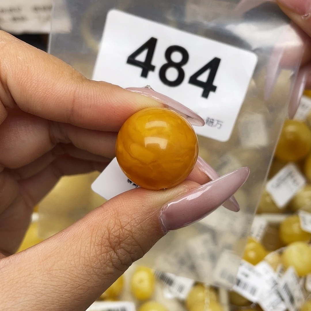 蜜蜡未镶嵌珠宝奇石20