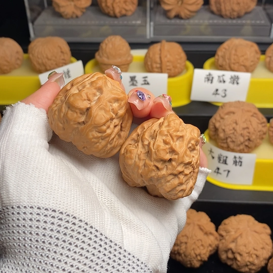 文玩核桃吊坠蛤蟆