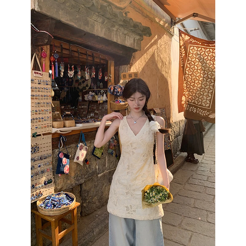 【大理时光】夏季法式设计感提花刺绣收腰V领连衣裙252V1757#