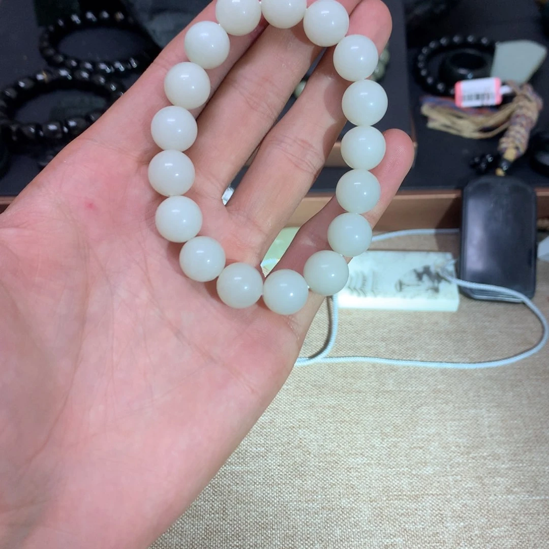 手链未镶嵌和田玉