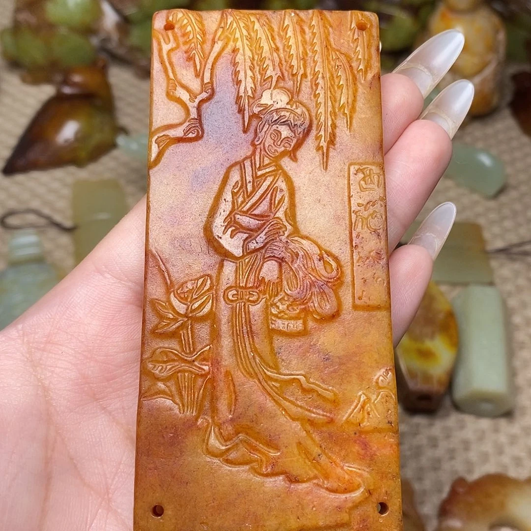 未镶嵌蛇纹石玉颈饰