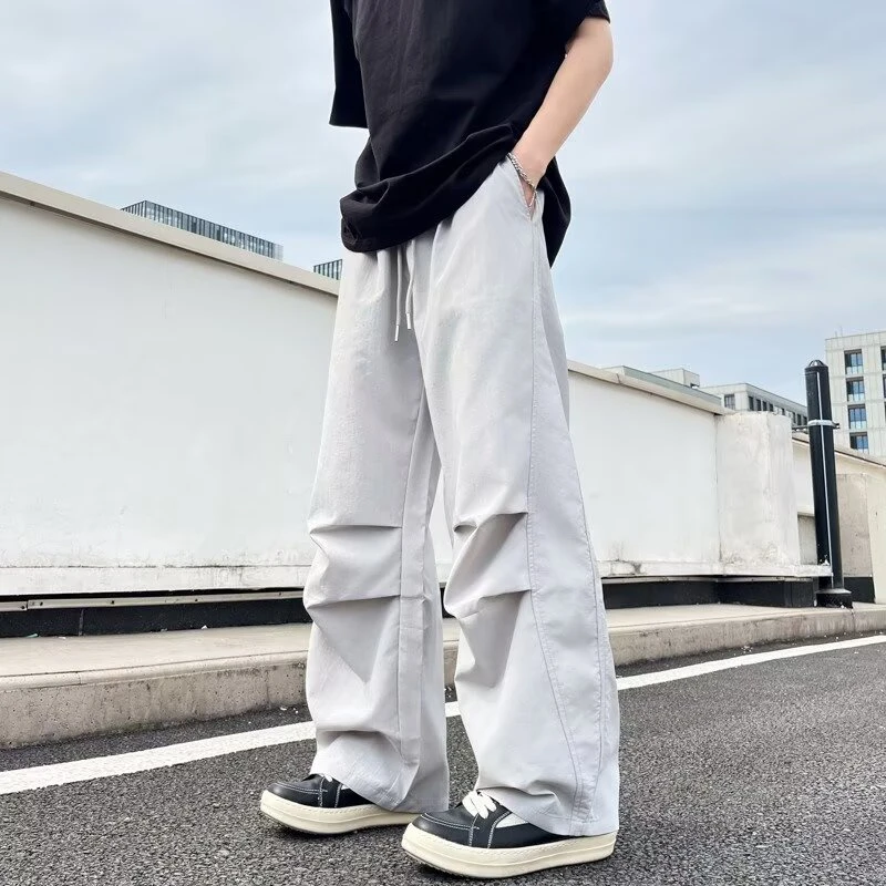 工装褶皱冰丝凉感伞兵裤男生潮ins宽松设计感阔腿弯刀速干休闲裤