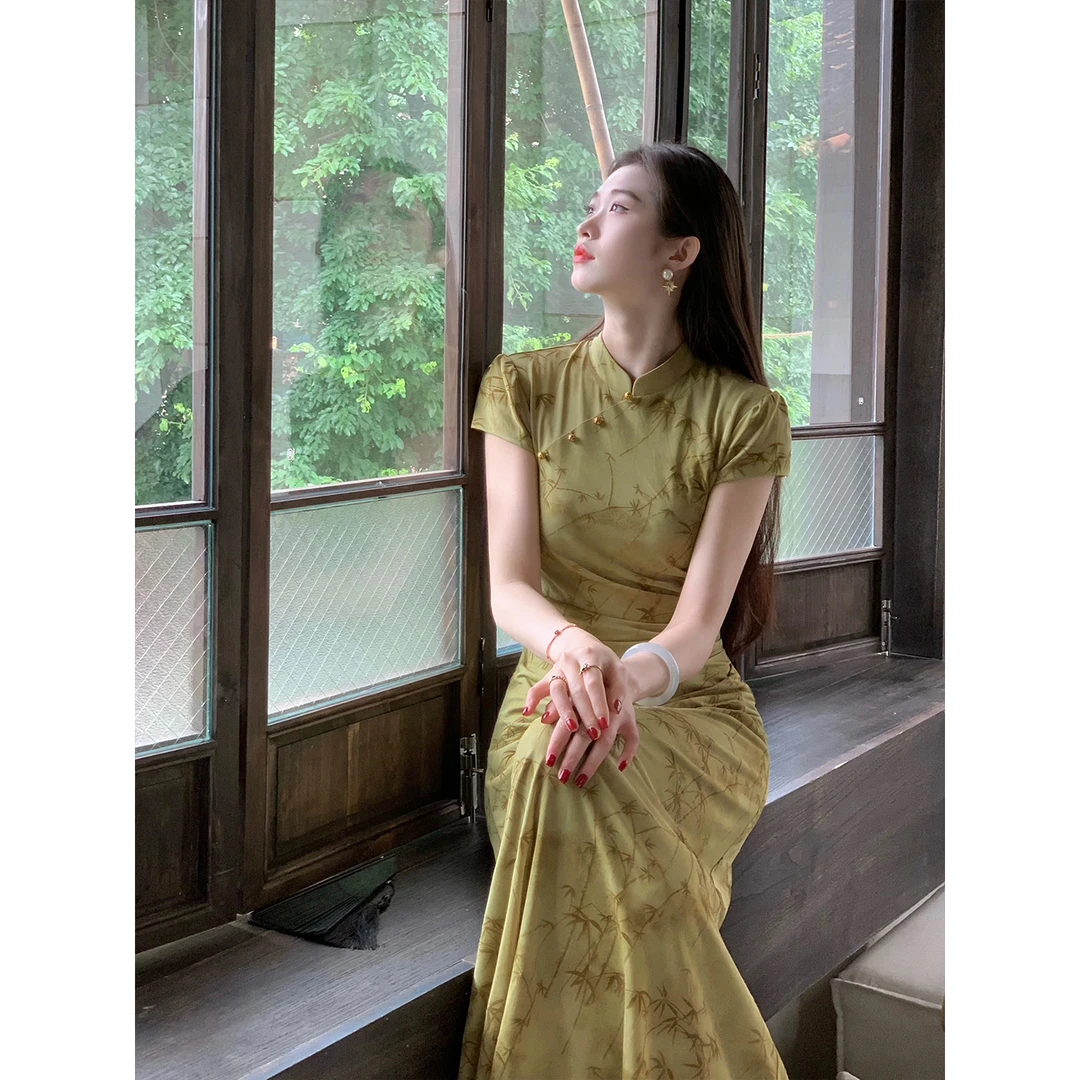 凌茜恣禾【青筠】国风新中式竹叶印花植绒连衣裙显瘦复古改良旗袍裙